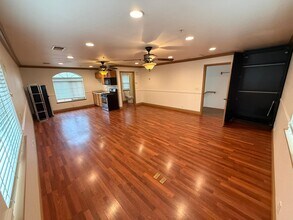 835 H St in Davis, CA - Building Photo - Building Photo