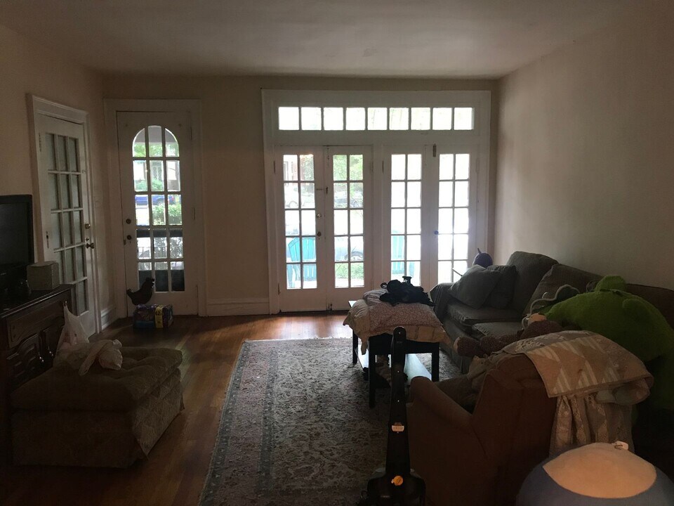 2820 Monument Ave in Richmond, VA - Building Photo