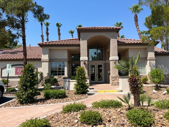 property at 75 N Valle Verde Dr