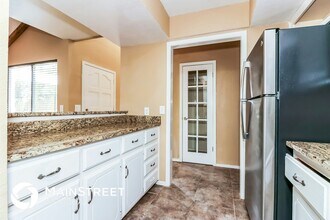 12425 Acadia Ct in Oklahoma City, OK - Building Photo - Building Photo