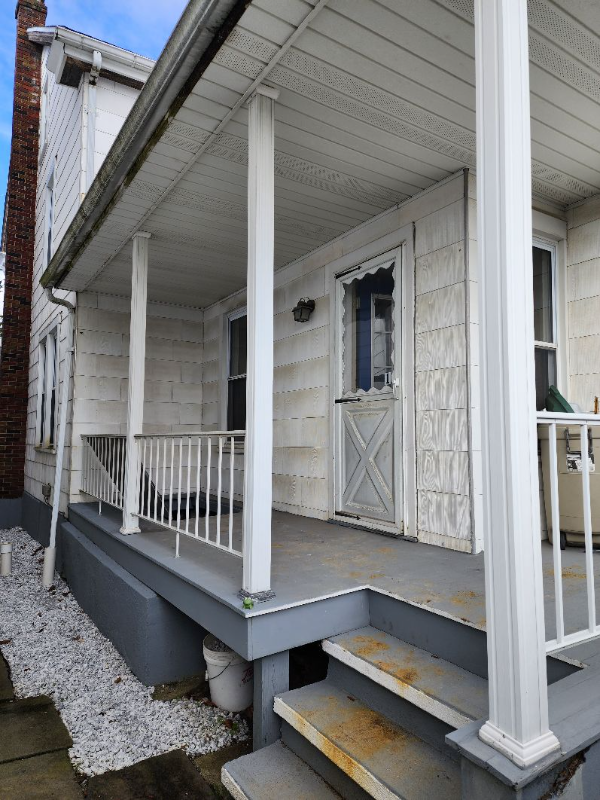 219 N Lehigh St-Unit -Apartment 1 First Floor in Tamaqua, PA - Building Photo - Building Photo