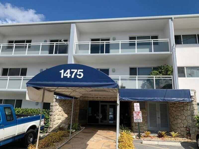 1475 SE 15th St-Unit -108 in Fort Lauderdale, FL - Building Photo