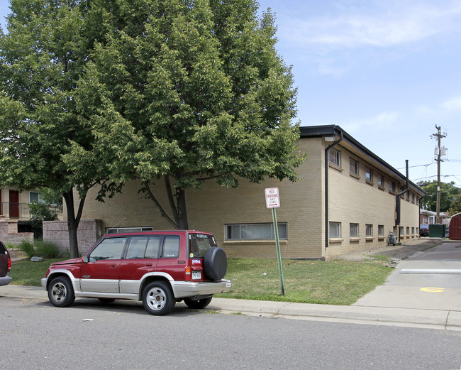 The Duchess Apartments in Denver, CO - Foto de edificio - Building Photo