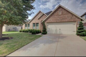 2513 Golfcrest Dr in Houston, TX - Building Photo - Building Photo