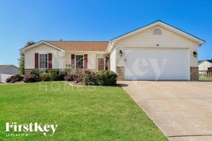 456 Fawn Run Dr in Troy, MO - Building Photo