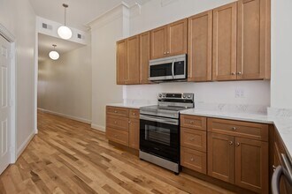 2245 Eutaw Pl in Baltimore, MD - Building Photo - Building Photo