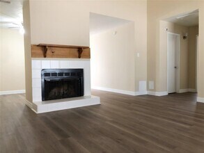 2446 Spring Dusk Dr in Spring, TX - Building Photo - Building Photo