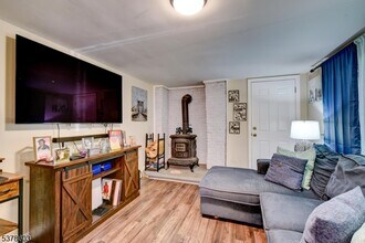 605 County Rd 565 in Frankford, NJ - Building Photo - Building Photo