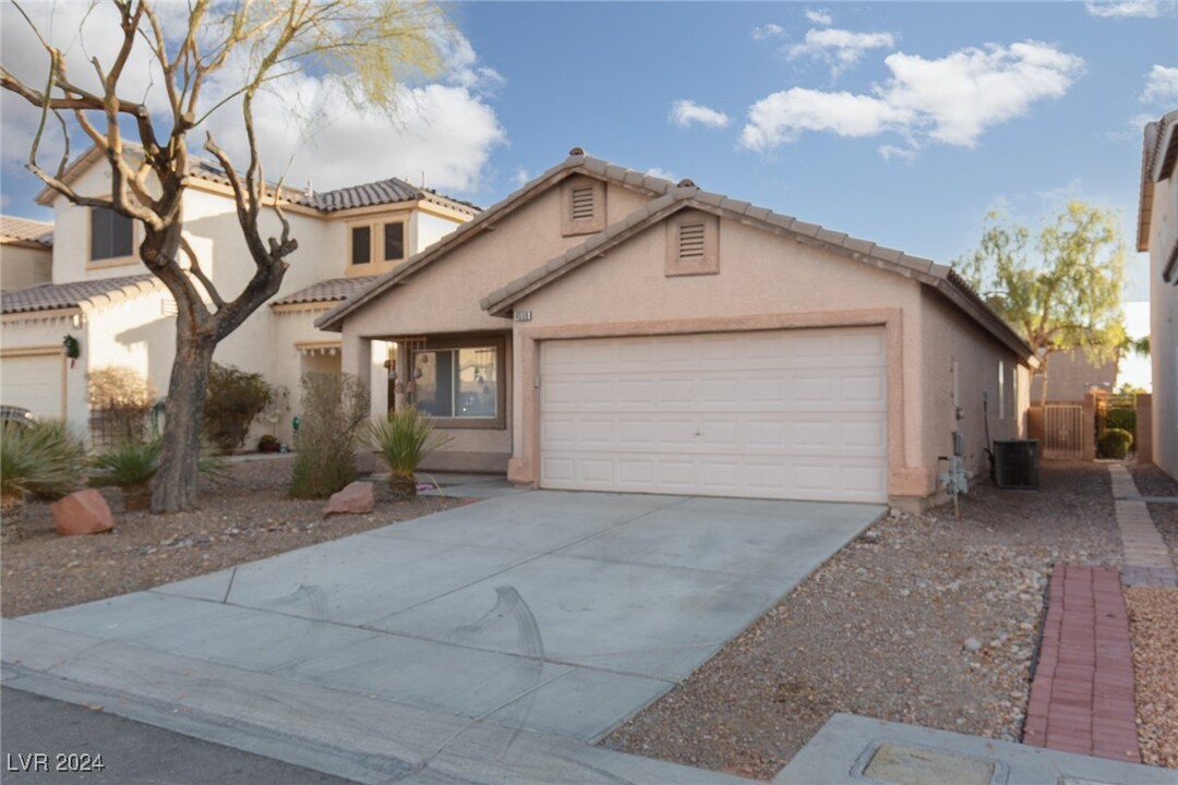 4556 Timaru Dr in Las Vegas, NV - Building Photo