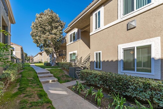 7455 Charmant Dr in San Diego, CA - Building Photo - Building Photo