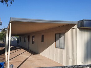 1905 Colorado Blvd in Bullhead City, AZ - Building Photo - Building Photo