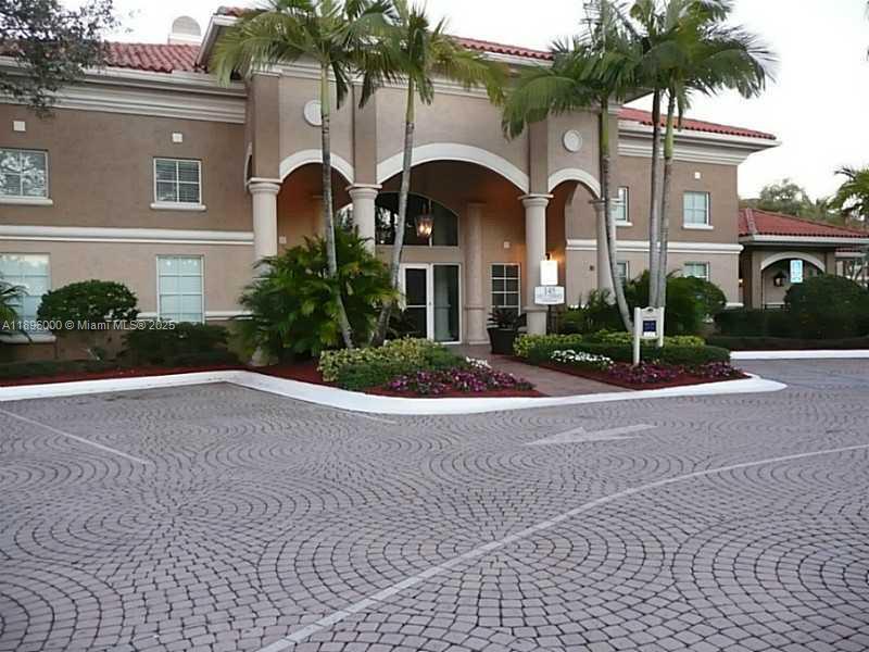 11701 SW 2nd St in Pembroke Pines, FL - Building Photo