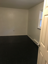129 Hilltop Cir in Cresco, PA - Building Photo - Building Photo