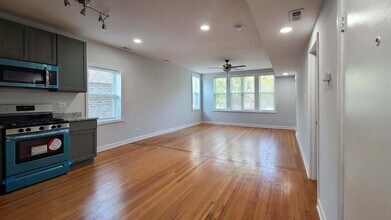 619 E Groveland Park in Chicago, IL - Building Photo - Building Photo