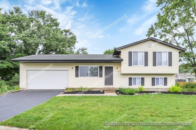 2126 Sari Lynn Ct in Hilliard, OH - Building Photo - Building Photo