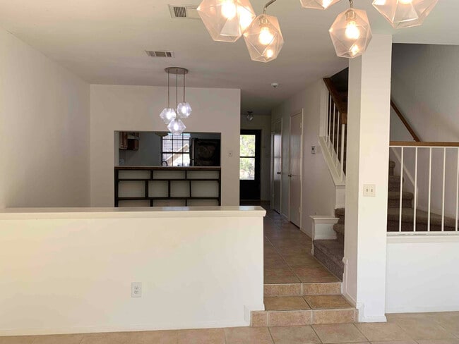 11901 Swearingen Dr in Austin, TX - Building Photo - Building Photo