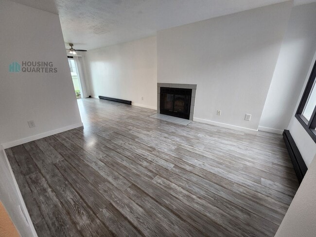 2107 N Houk Rd in Spokane Valley, WA - Building Photo - Building Photo