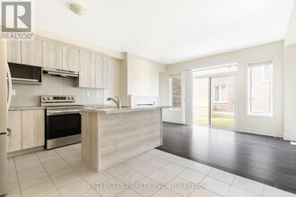 40 Donald Stewart Rd in Brampton, ON - Building Photo - Building Photo