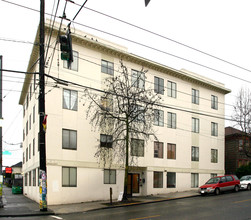 Pine Street Apartments in Seattle, WA - Building Photo - Building Photo