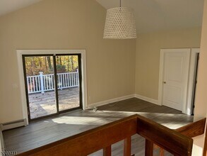 102 Drakestown Rd in Hackettstown, NJ - Building Photo - Building Photo