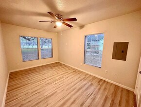 500 Green St in Baytown, TX - Building Photo - Building Photo
