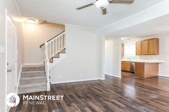 223 Crestview Dr in Durham, NC - Building Photo - Building Photo