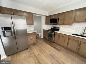 5512 E Boniwood Turn in Clinton, MD - Building Photo - Building Photo