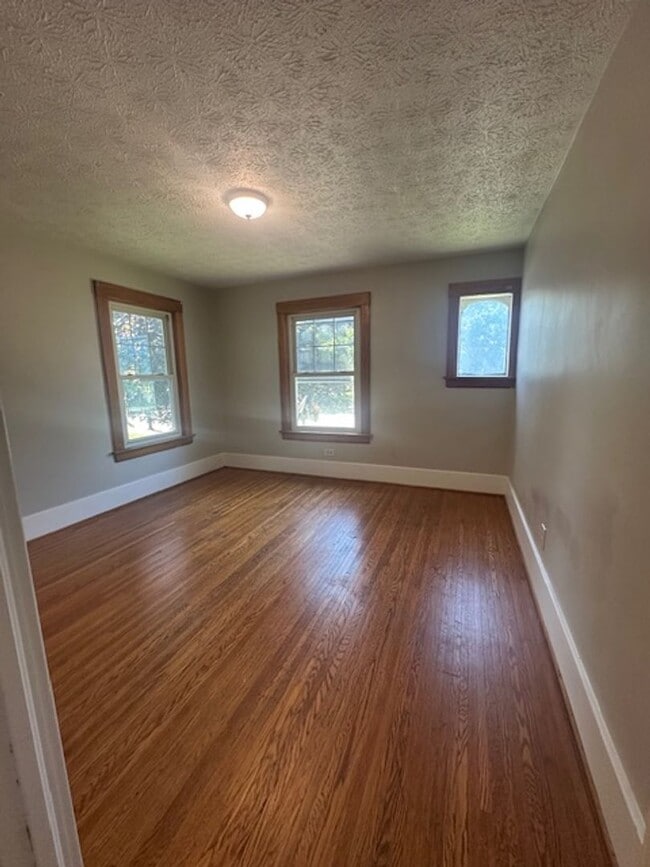 1128 Lake Ave in Rochester, NY - Building Photo - Building Photo