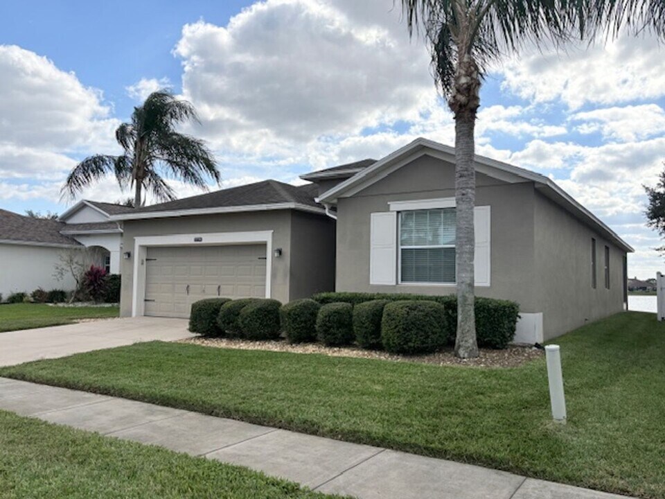 2728 Youngford St in Orlando, FL - Building Photo