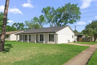 6022 Willowbend Blvd in Houston, TX - Building Photo - Building Photo