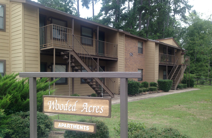 Wood Acres in Lufkin, TX - Foto de edificio