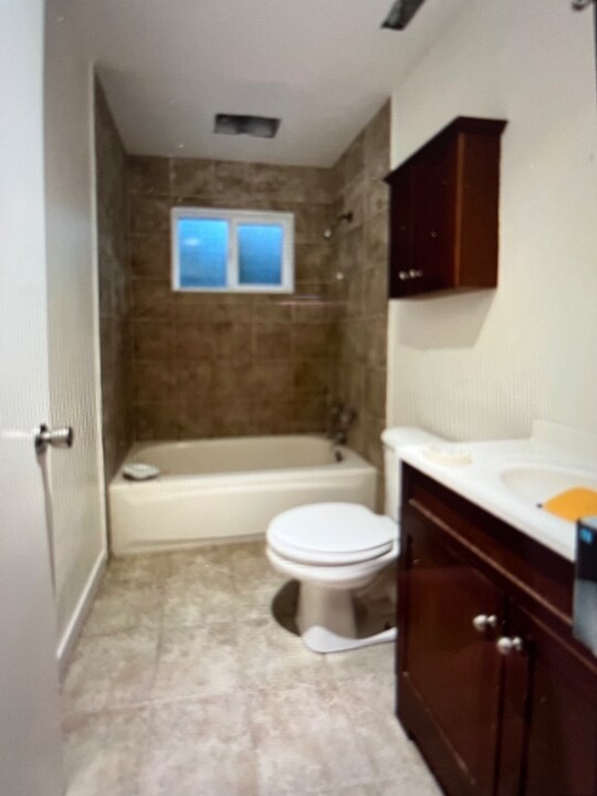 1203 Putnam St in Antioch, CA - Building Photo