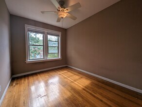 2659 N Saint Louis Ave, Unit 2 in Chicago, IL - Building Photo - Building Photo