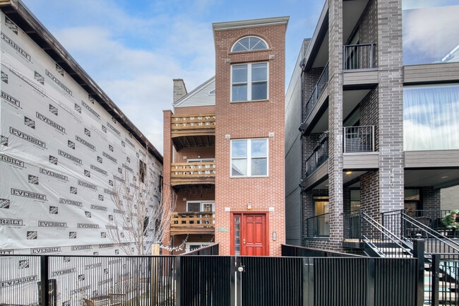 property at 1406 N Greenview Ave