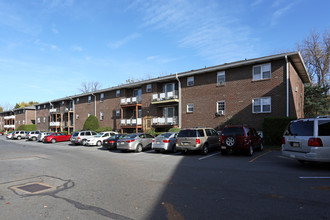 Wynnewood Greens in Allentown, PA - Foto de edificio - Building Photo