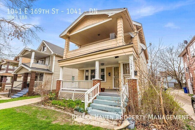 1041 E 169th St in Cleveland, OH - Building Photo - Building Photo