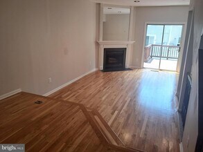 6204 Little Valley Way in Alexandria, VA - Building Photo - Building Photo