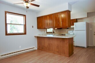 3621-3623 13th Ave N in Grand Forks, ND - Building Photo - Building Photo