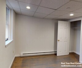 77 Park Dr in Boston, MA - Building Photo - Building Photo