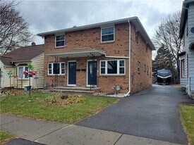 333 Garfield Ave in East Rochester, NY - Building Photo