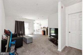 319 Eagles Landing Ct in Odenton, MD - Building Photo - Building Photo