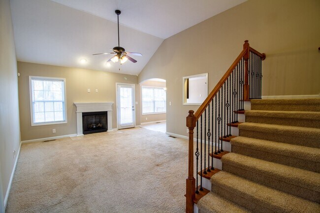 1853 Jackie Lorraine Drive in Clarksville, TN - Building Photo - Building Photo