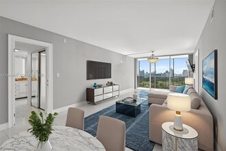 20379 W Country Club Dr in Aventura, FL - Building Photo - Building Photo