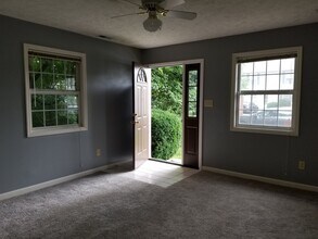 749 E Sherwood Hills Dr in Bloomington, IN - Building Photo - Building Photo