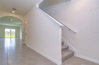 9176 Forge Breeze Lp in Wesley Chapel, FL - Building Photo - Building Photo