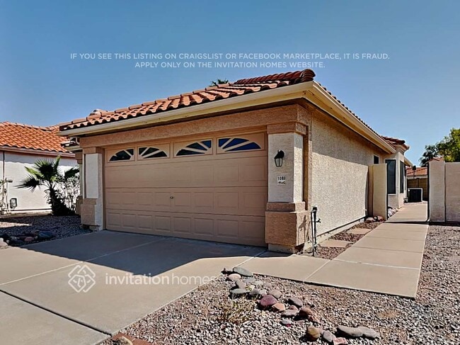 property at 1003 N Alvaro