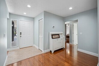 5300 SE Schooner Oaks Way in Stuart, FL - Building Photo - Building Photo