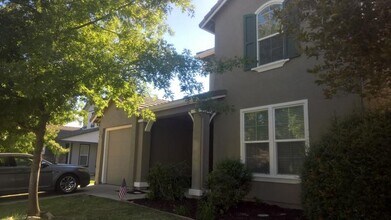 11995 Erato Cir in Rancho Cordova, CA - Building Photo - Building Photo