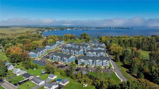 22 Loso Dr in Cicero, NY - Building Photo - Building Photo