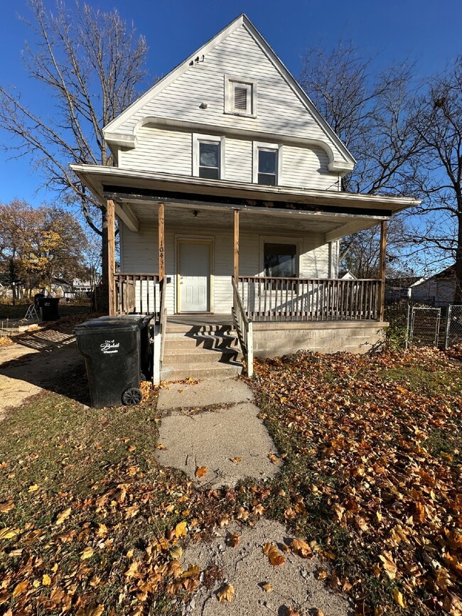 property at 1043 Vine St